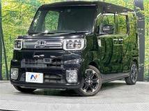 2017 Daihatsu WAKE