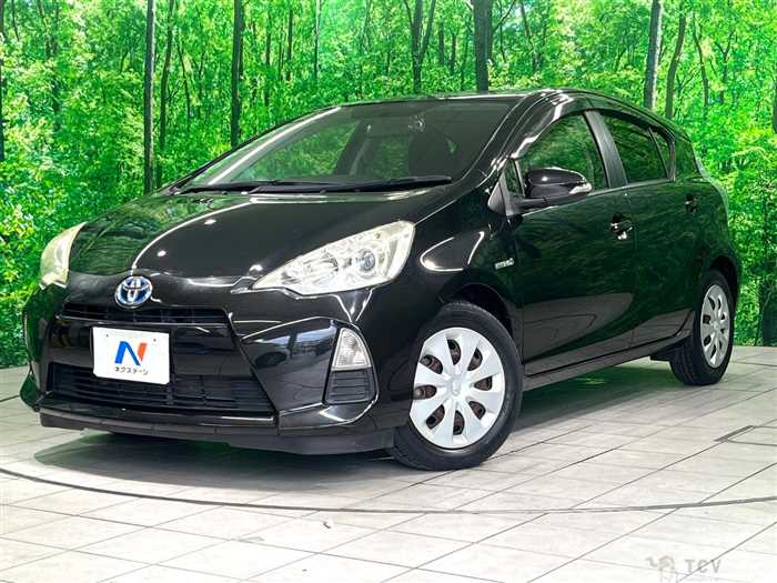 2013 Toyota AQUA