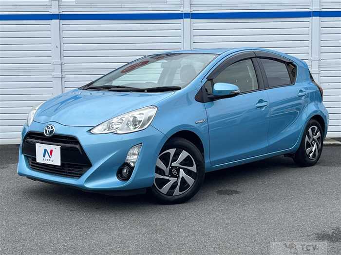 2016 Toyota AQUA