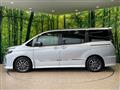 2014 Toyota Voxy