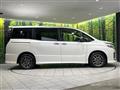 2016 Toyota Voxy