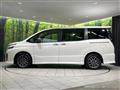 2016 Toyota Voxy