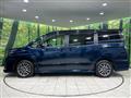 2016 Toyota Voxy