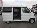 2005 Daihatsu Atrai Wagon