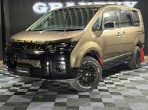 2018 Mitsubishi Delica D5