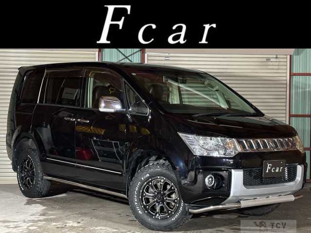 2009 Mitsubishi Delica D5