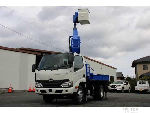 2017 Hino Dutro