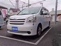 2009 Toyota Noah