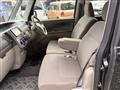 2011 Daihatsu Tanto