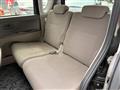 2011 Daihatsu Tanto