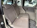 2011 Daihatsu Tanto