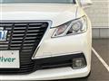 2013 Toyota Crown Hybrid