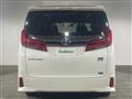 2023 Toyota Alphard Hybrid