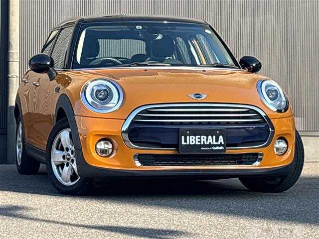 2017 BMW MINI