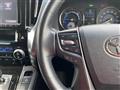 2015 Toyota Alphard Hybrid