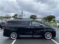 2015 Toyota Alphard Hybrid
