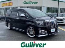2015 Toyota Alphard Hybrid