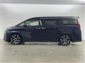 2021 Toyota Alphard Hybrid