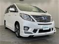 2014 Toyota Alphard Hybrid