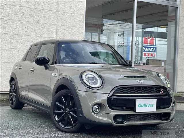 2019 BMW MINI