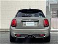 2019 BMW MINI