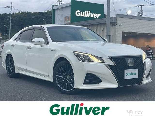 2017 Toyota Crown Hybrid