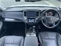 2017 Toyota Crown Hybrid
