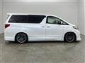 2013 Toyota Alphard