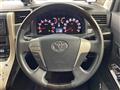 2013 Toyota Alphard