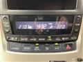 2013 Toyota Alphard