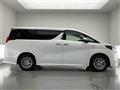 2020 Toyota Alphard Hybrid