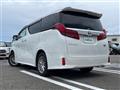 2021 Toyota Alphard Hybrid