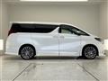 2021 Toyota Alphard