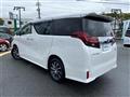 2015 Toyota Alphard Hybrid