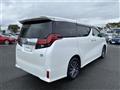 2015 Toyota Alphard Hybrid
