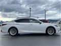 2019 Lexus ES