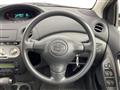 2003 Toyota Vitz