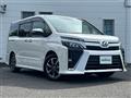 2017 Toyota Voxy