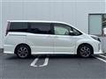 2017 Toyota Noah