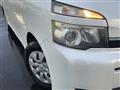 2010 Toyota Voxy