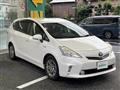 2013 Toyota PRIUS α