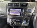 2013 Toyota PRIUS α