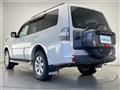 2015 Mitsubishi Pajero