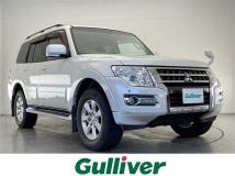 2015 Mitsubishi Pajero