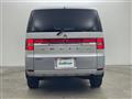 2007 Mitsubishi Delica D5