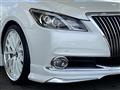 2013 Toyota Crown Majesta