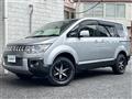 2018 Mitsubishi Delica D5