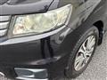 2012 Honda Freed Spike