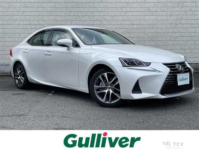 2019 Lexus IS