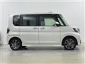 2018 Daihatsu Tanto